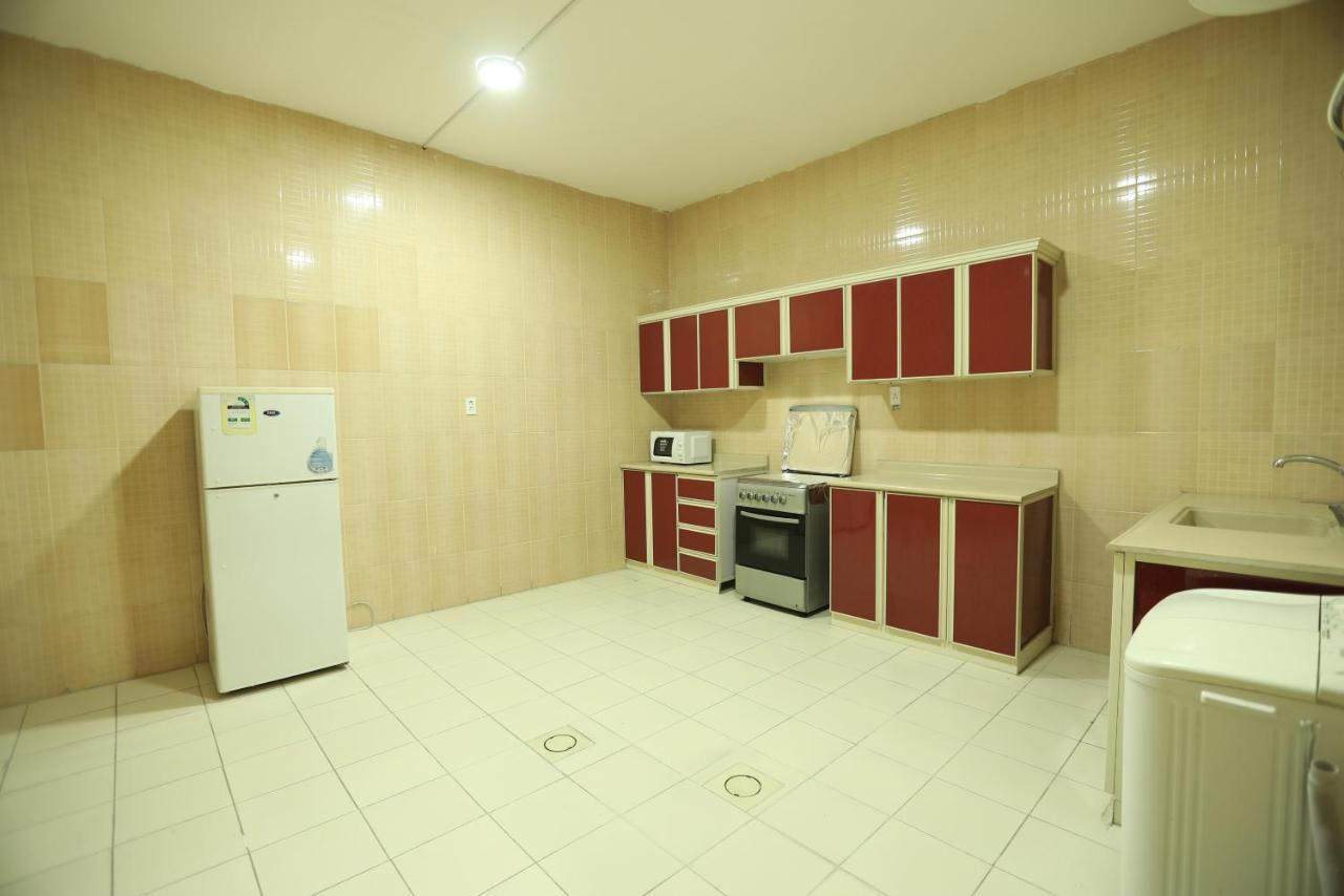 Al Eairy Apartments -Aldamam 7 Dammam Buitenkant foto