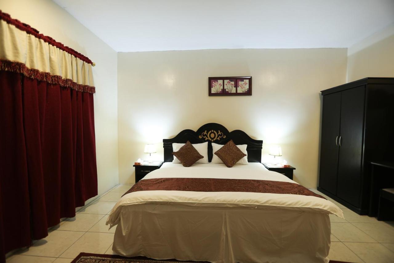 Al Eairy Apartments -Aldamam 7 Dammam Buitenkant foto